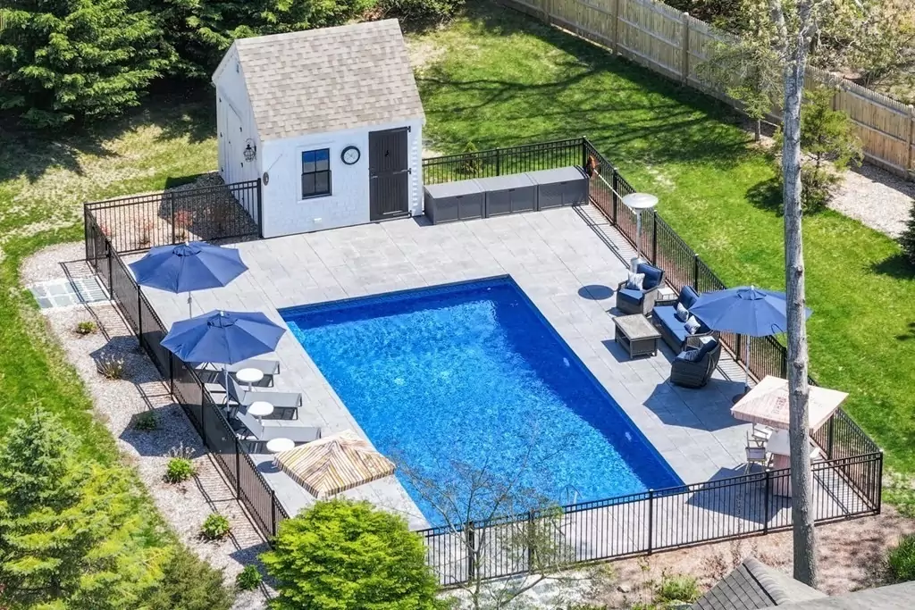 Seaside Pools | Cape Cod Swimming Pool Contractor, Pool Service Cape ...